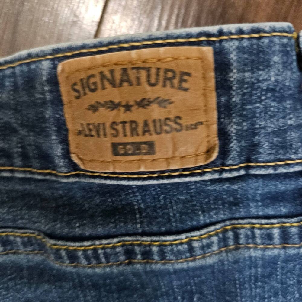 Signature by Levi Strauss & Co. Gold Label Women's Mid Rise Skinny Jeans 36X28 - Picture 7 of 8